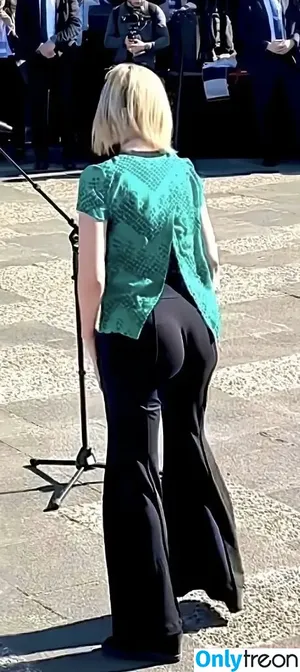 Rachel Riley / RachelRileyRR / rileywaifu nude photo #0321