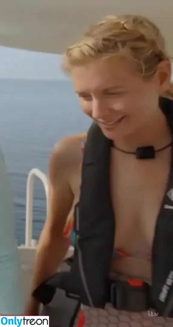 Rachel Riley nude photo #0384 (RachelRileyRR / rileywaifu)