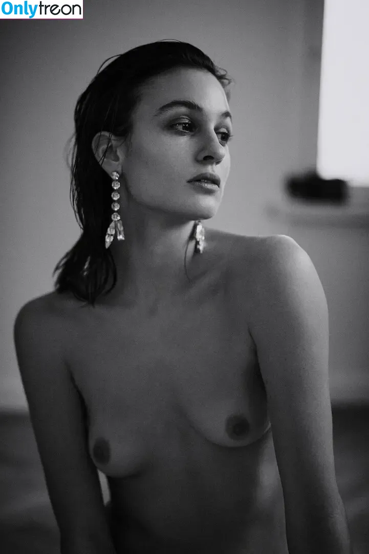 Rachel Samstag nude photo #0047 (rachelcook / rachelsamstag)