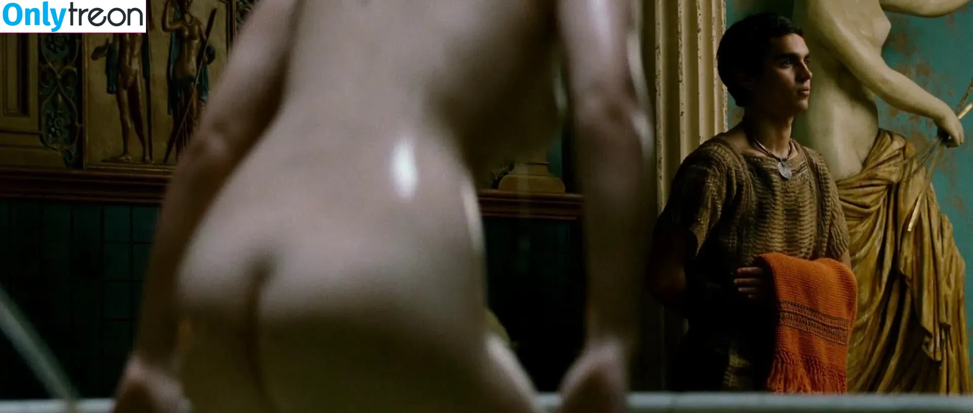 Rachel Weisz nude photo #0051 (rachelweisz1)