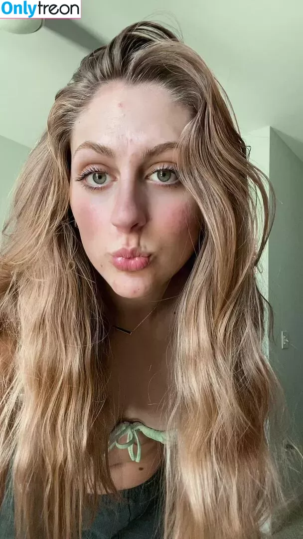 Rachel Wohlford nude photo #0030 (rachelwohlford)
