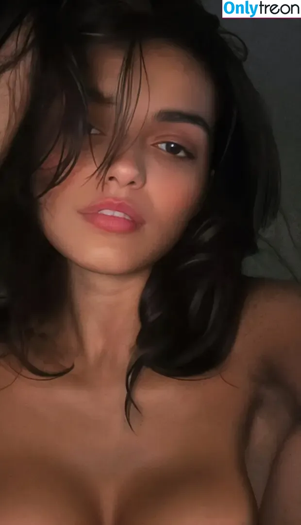 Rachel Zegler Deepfake nude photo #0051 (rachelzegler)