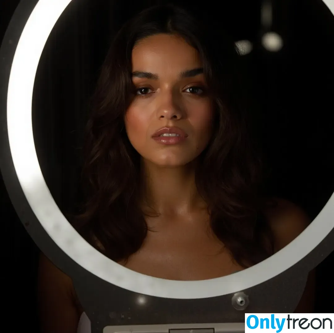 Rachel Zegler Deepfake nude photo #0091 (rachelzegler)
