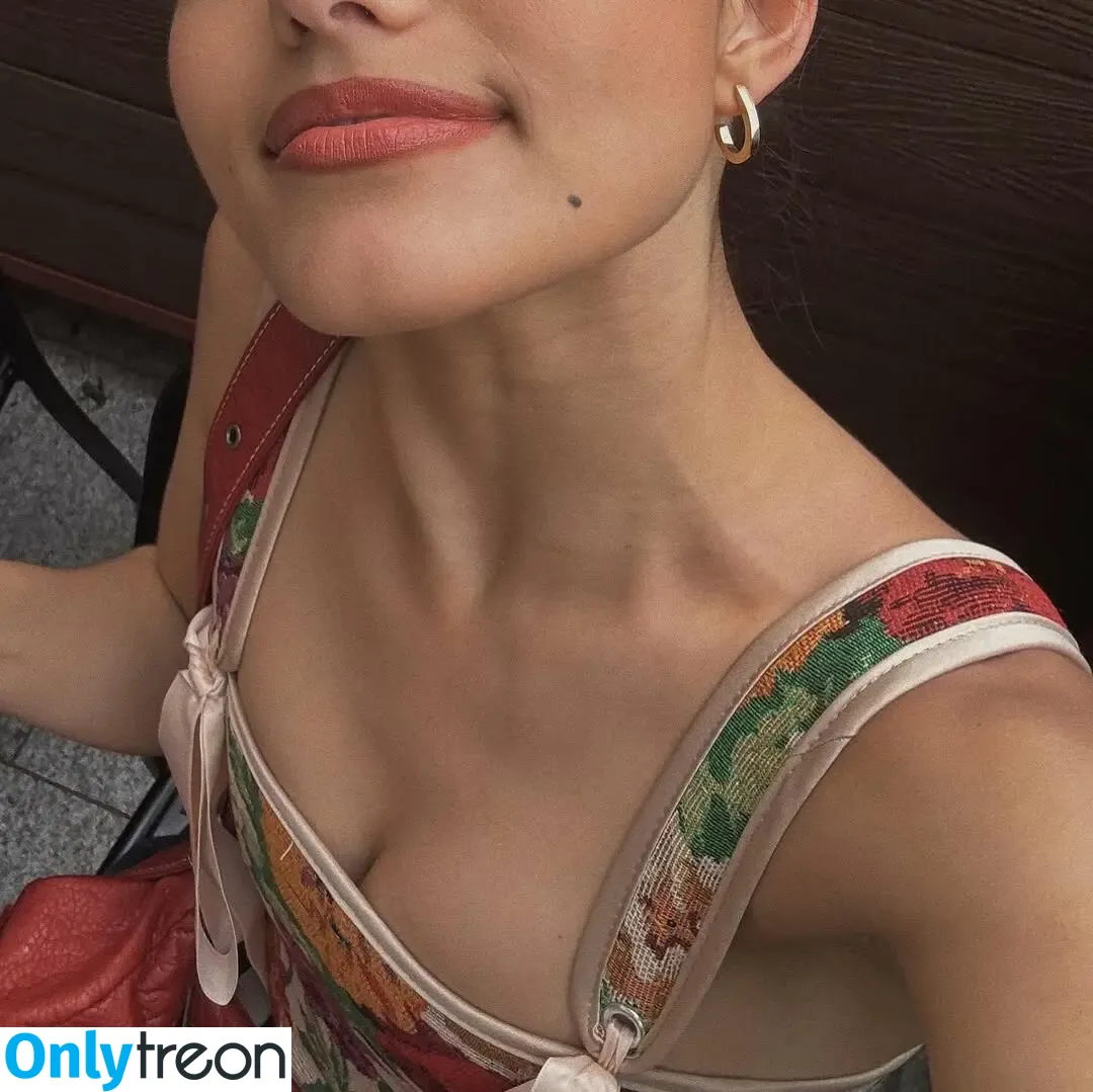 Rachel Zegler nude photo #1891 (rachelzegler / rachmariexoxo)