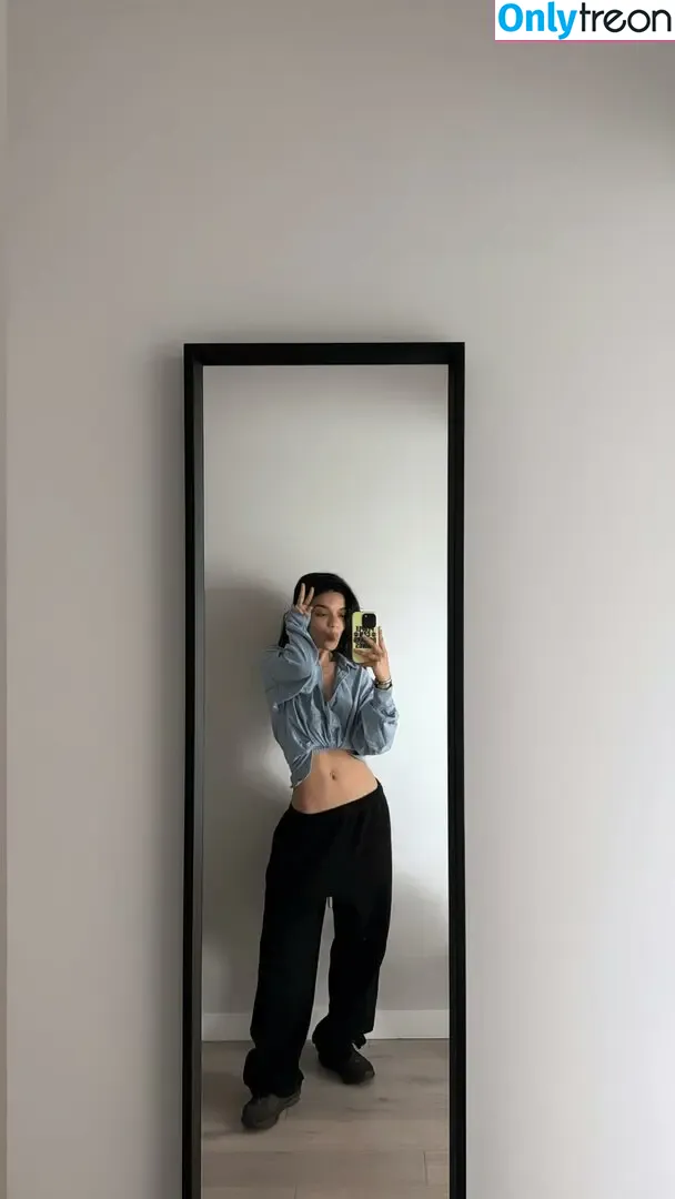 Rachel Zegler nude photo #1895 (rachelzegler / rachmariexoxo)