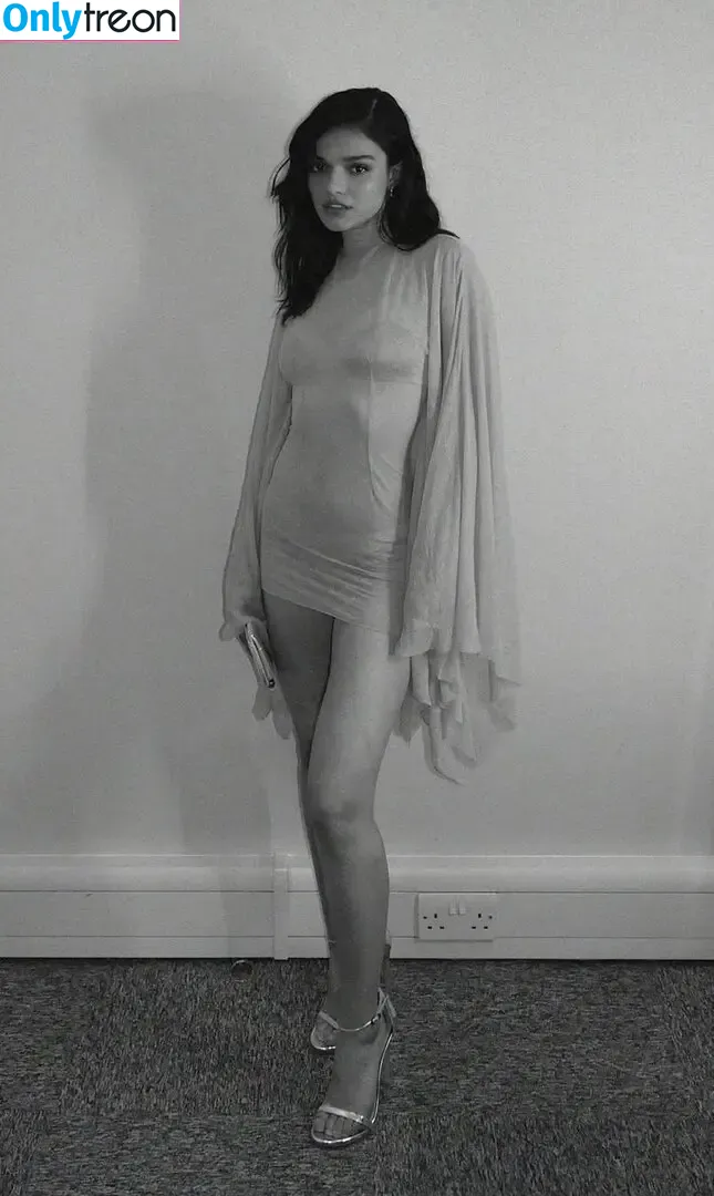 Rachel Zegler nude photo #1972 (rachelzegler / rachmariexoxo)