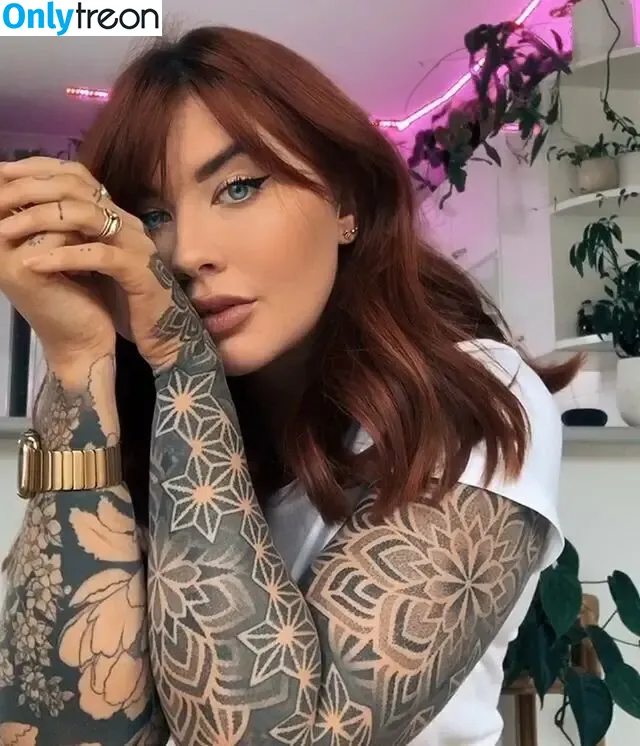 Rachelaust nude photo #0001 (Rachelaust)