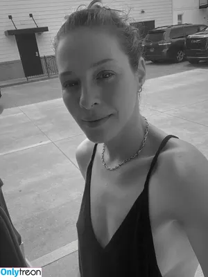 Rachelle Lefevre / rachellelefevre nude photo #0033