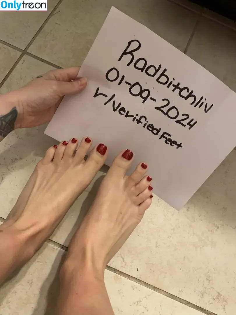 radbitchliv nude photo #0032 (badbitchlivvv / livmariahxo)