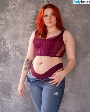 Rae Frederickson /  / itsjustpeachy / the.freckled.peach nude photo #0007