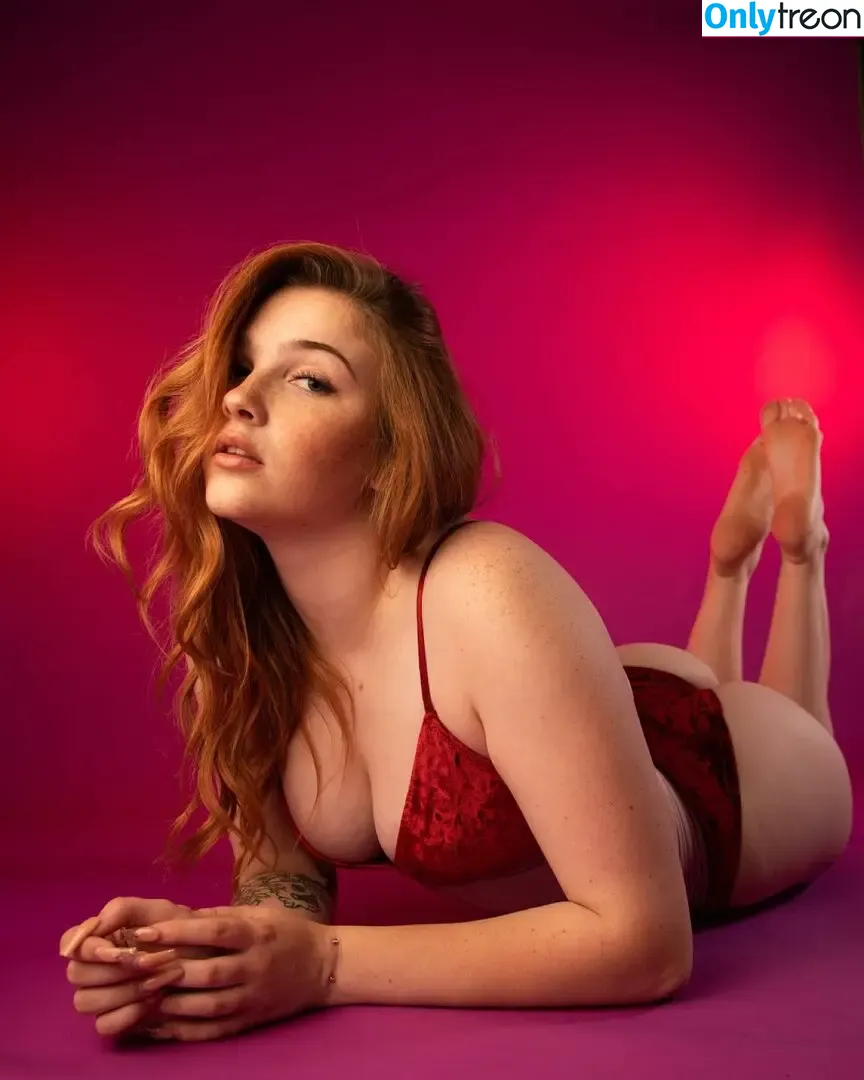 Rae Frederickson nude photo #0002 ( / itsjustpeachy / the.freckled.peach)