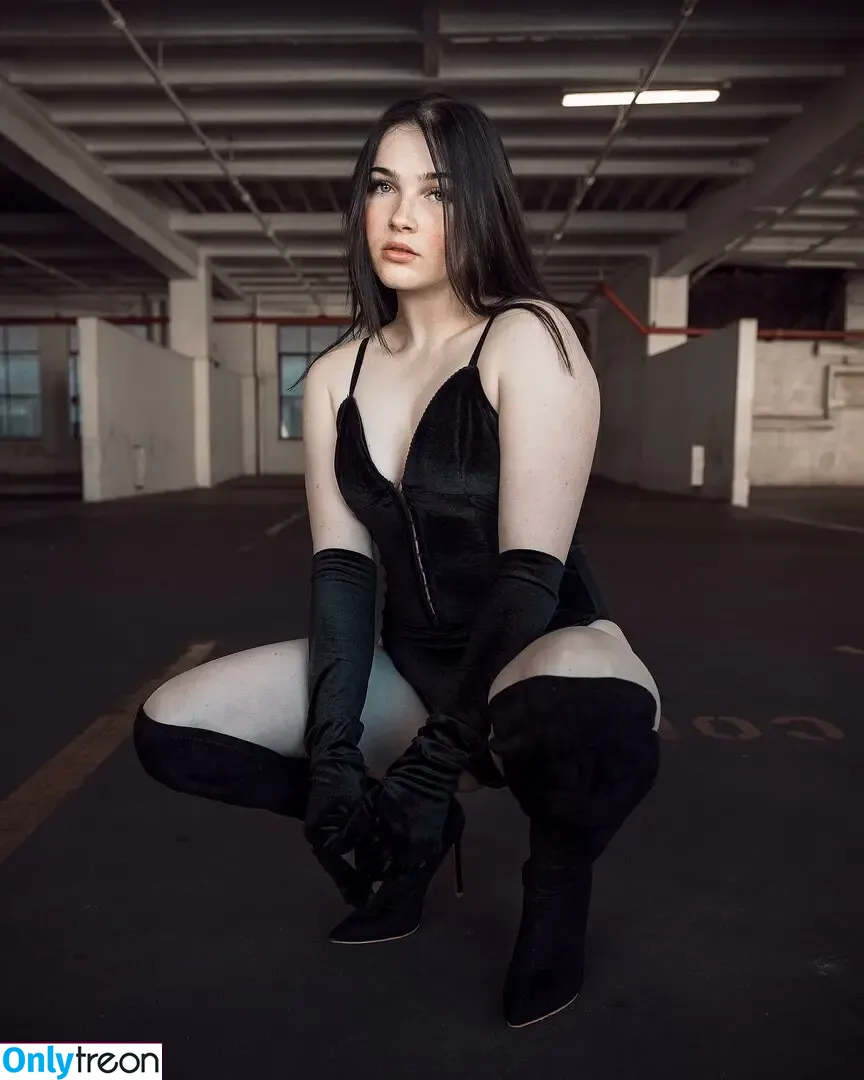 Rae Frederickson nude photo #0003 ( / itsjustpeachy / the.freckled.peach)