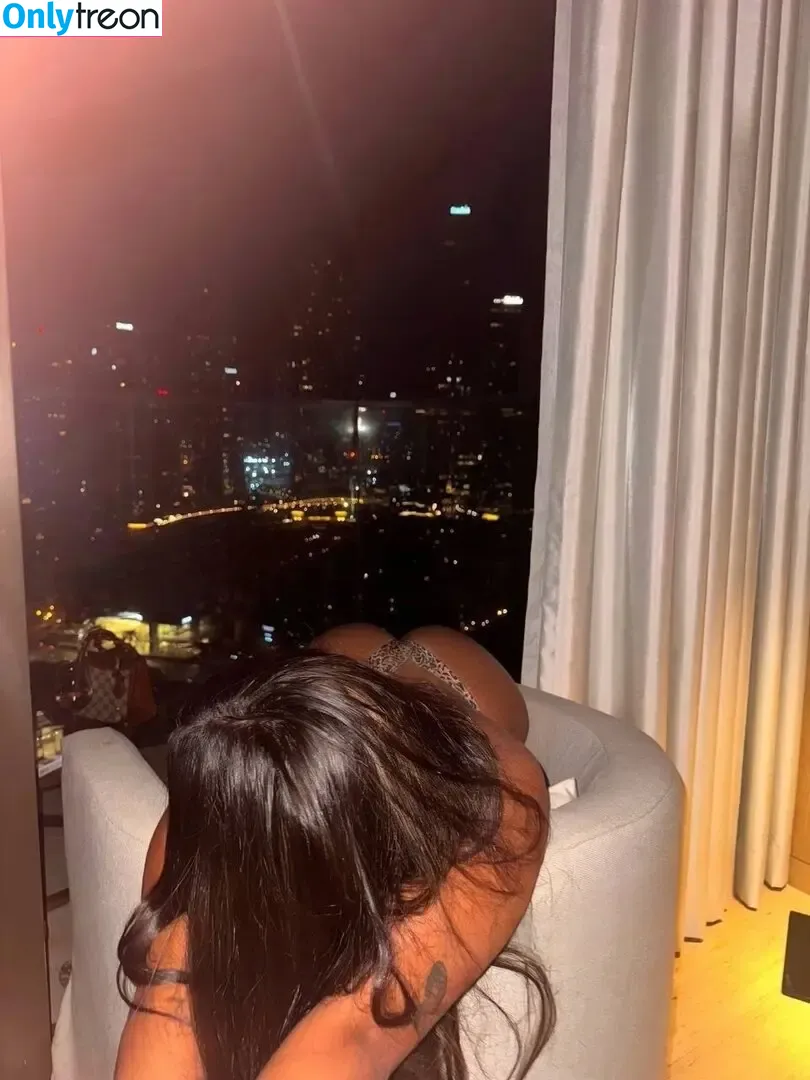 Raghad Hussain nude photo #0030 (coach Raghad / raghadhfit)