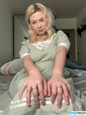 rainbowleyla / rainbowlaila nude photo #0039