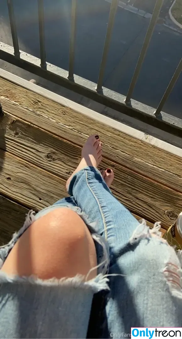 raineyvibe nude photo #0030 (hillmonk_bethanyheightsresort)