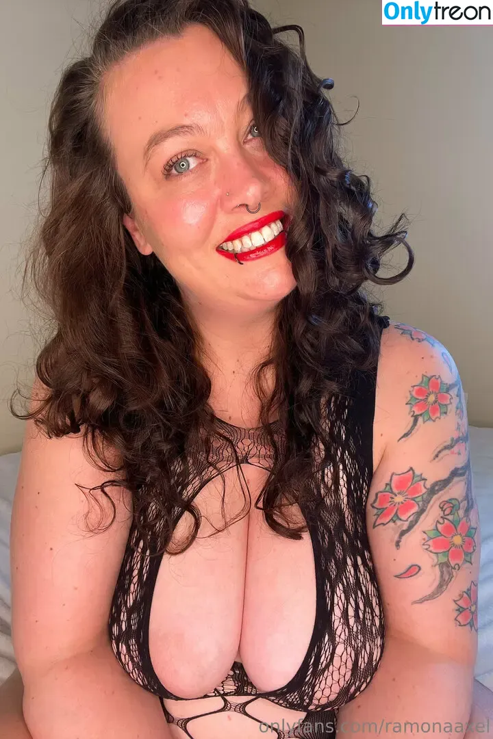 ramonaaxel nude photo #0044 (ramonaax_)