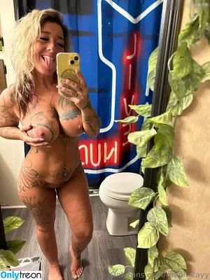 Randii Kayy / randii.kay / randii_kayy nude photo #0019