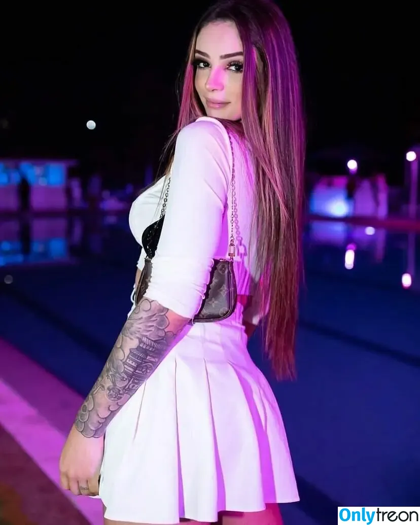 Raphaela nude photo #0024 (raphadoll)