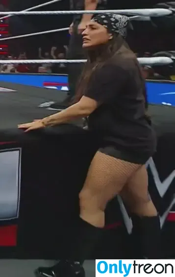 Raquel Rodriguez nude photo #0390 (WWE / drkheartless_error / raquelwwe)