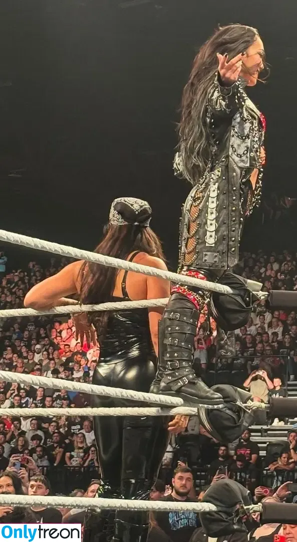 Raquel Rodriguez nude photo #0416 (WWE / drkheartless_error / raquelwwe)