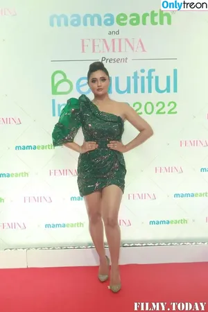 Rashami Desai / imrashamidesai nude photo #0037