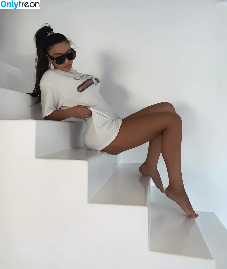 Rashel Kolaneci nude photo #0030 (rashelkolaneci)