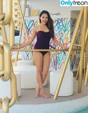Rashmi B / Hotwife Rashmi / Hotwiferashmi89 / rashmi_bhosale nude photo #0011