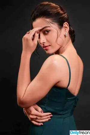 Rashmika Mandanna / rashmika_mandanna nude photo #0011