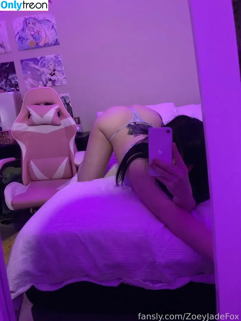 Ravefia nude photo #0006 (Ravefia)