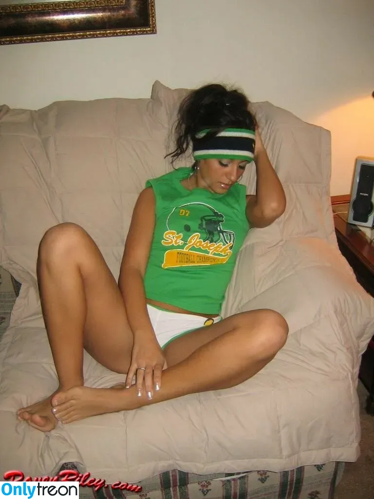 Raven Riley nude photo #0032 (ravenriley_fanpage)