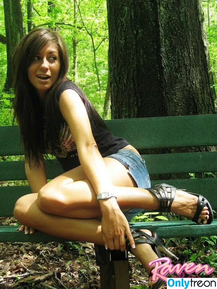 Raven Riley nude photo #0088 (ravenriley_fanpage)
