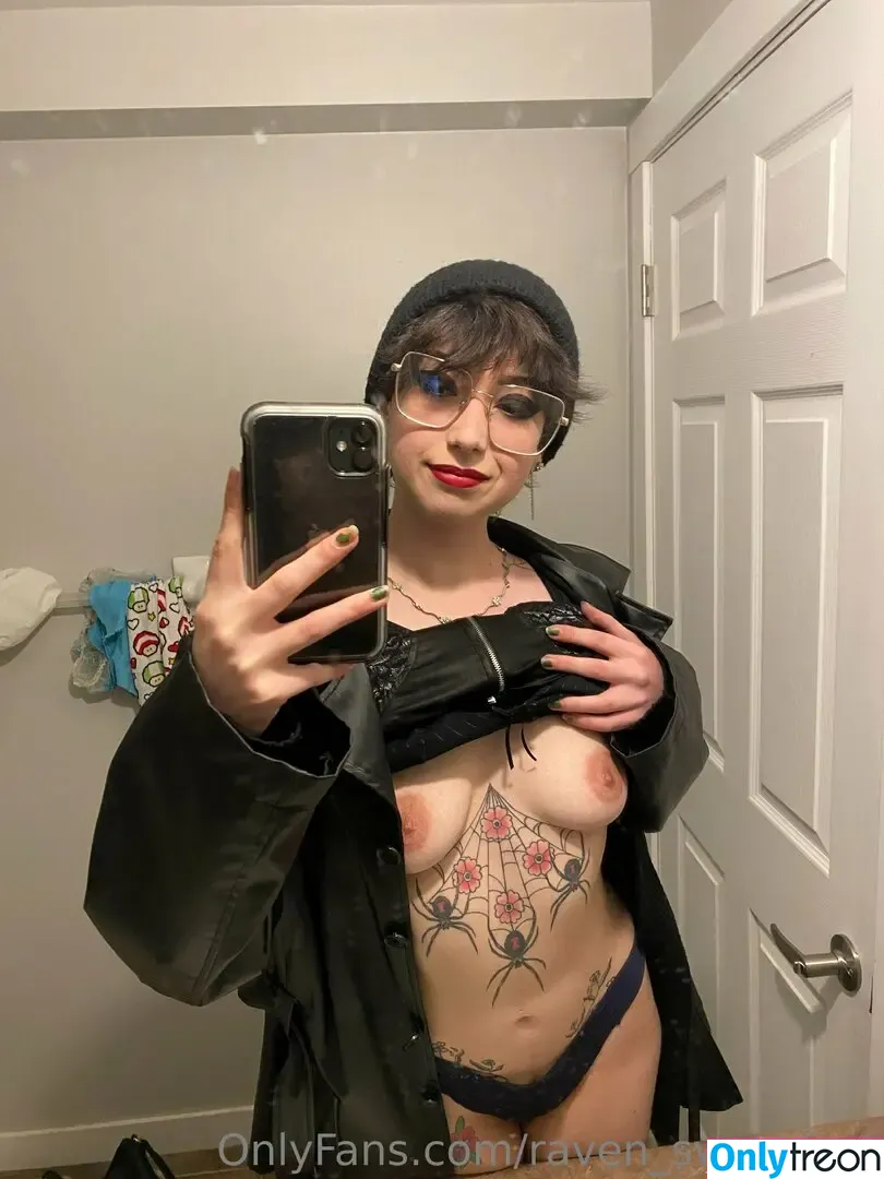 raven_sweetfeet nude photo #0040 (rxvenrie)
