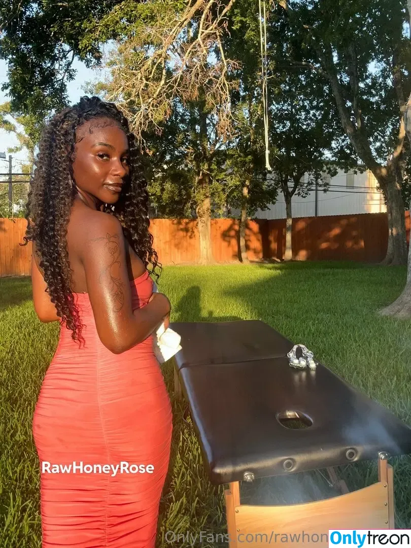 rawhoneyrosefree nude photo #0018 (rawhoneyrosee)