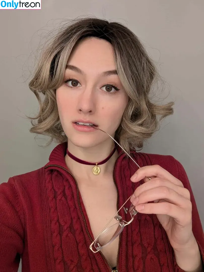 Rayactions nude photo #0001 (rayactions_)