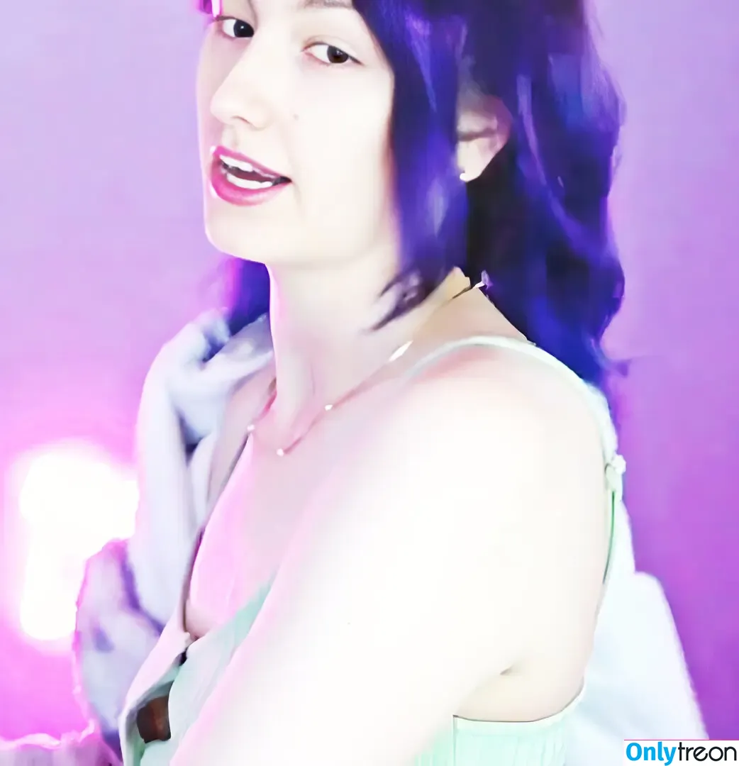 Rayactions nude photo #0015 (rayactions_)