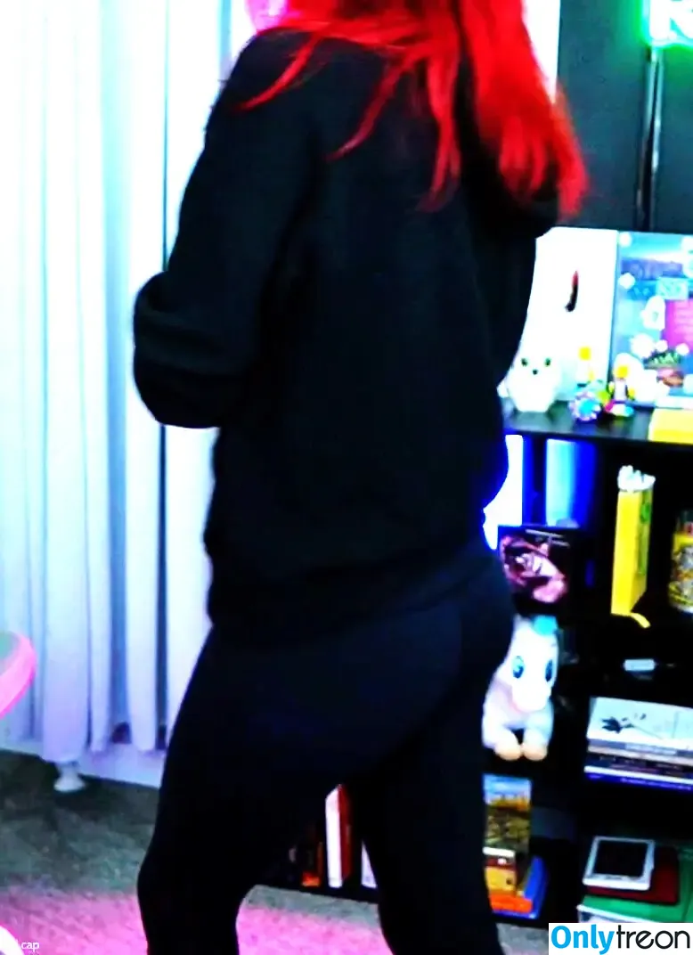 Rayactions nude photo #0017 (rayactions_)