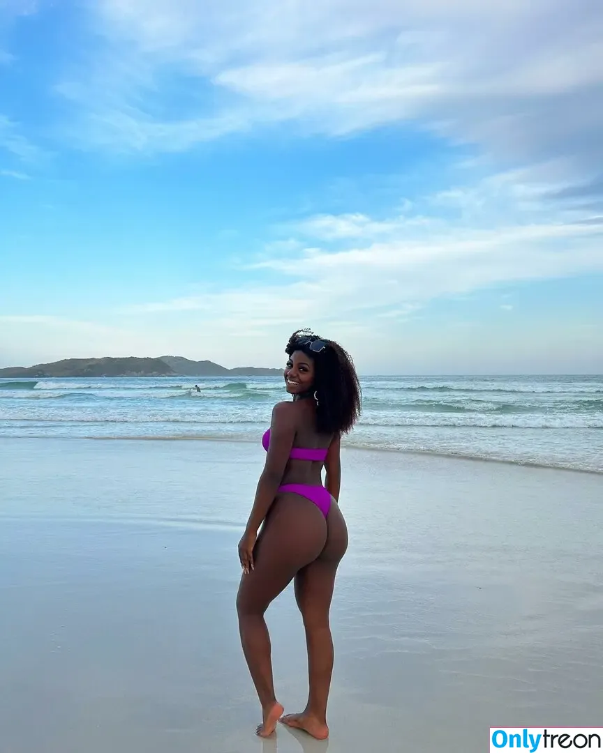 Rayane Santos nude photo #0033 (rayanesantoss)
