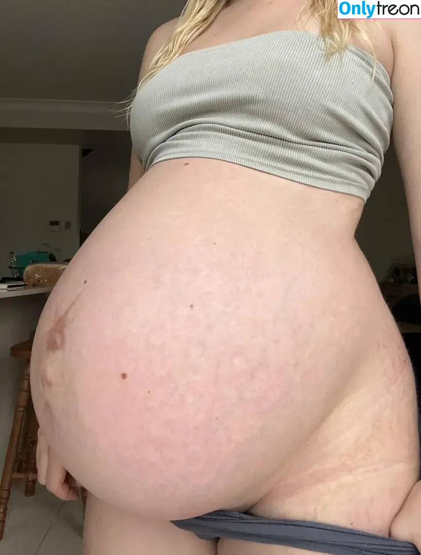 Rayla Rose nude photo #0033 (Rayl.arose / rayla_rose)