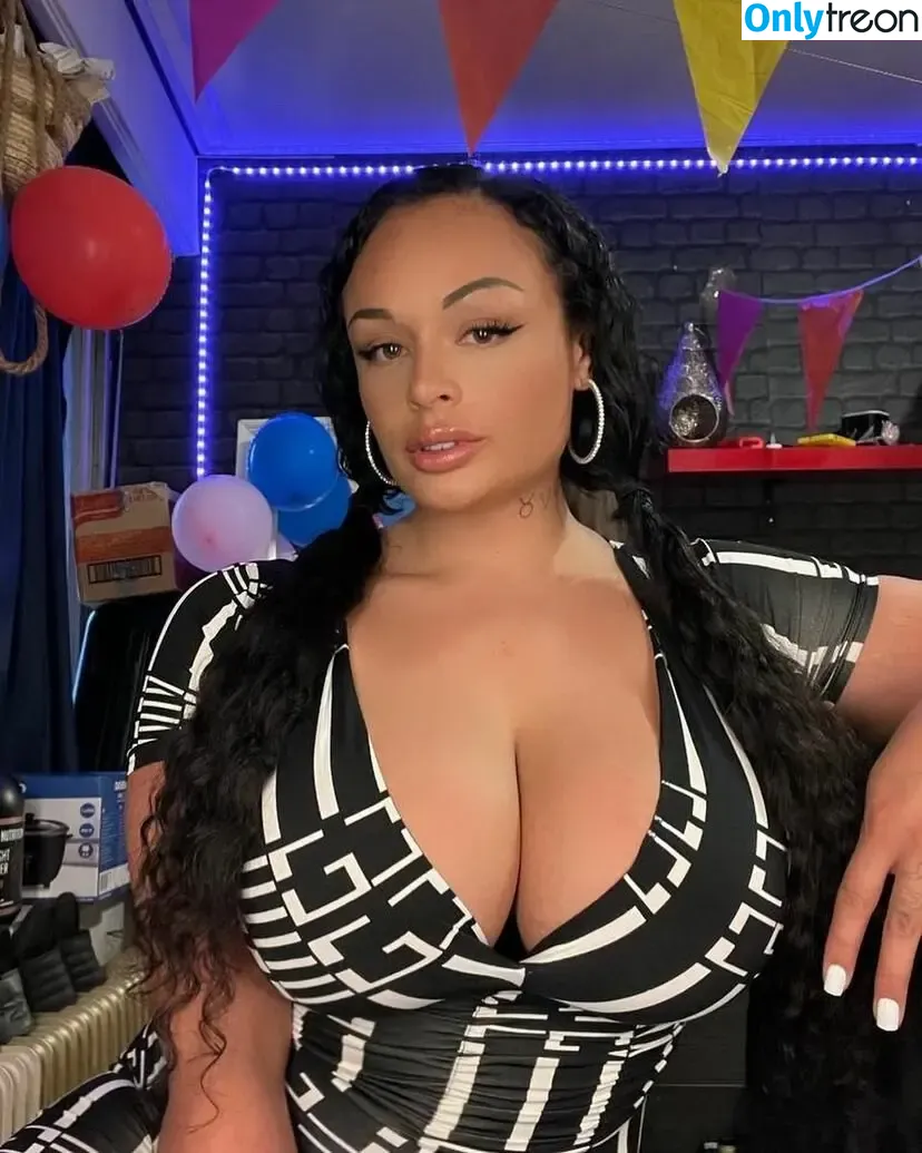 Real April nude photo #0029 (therealmizapril)