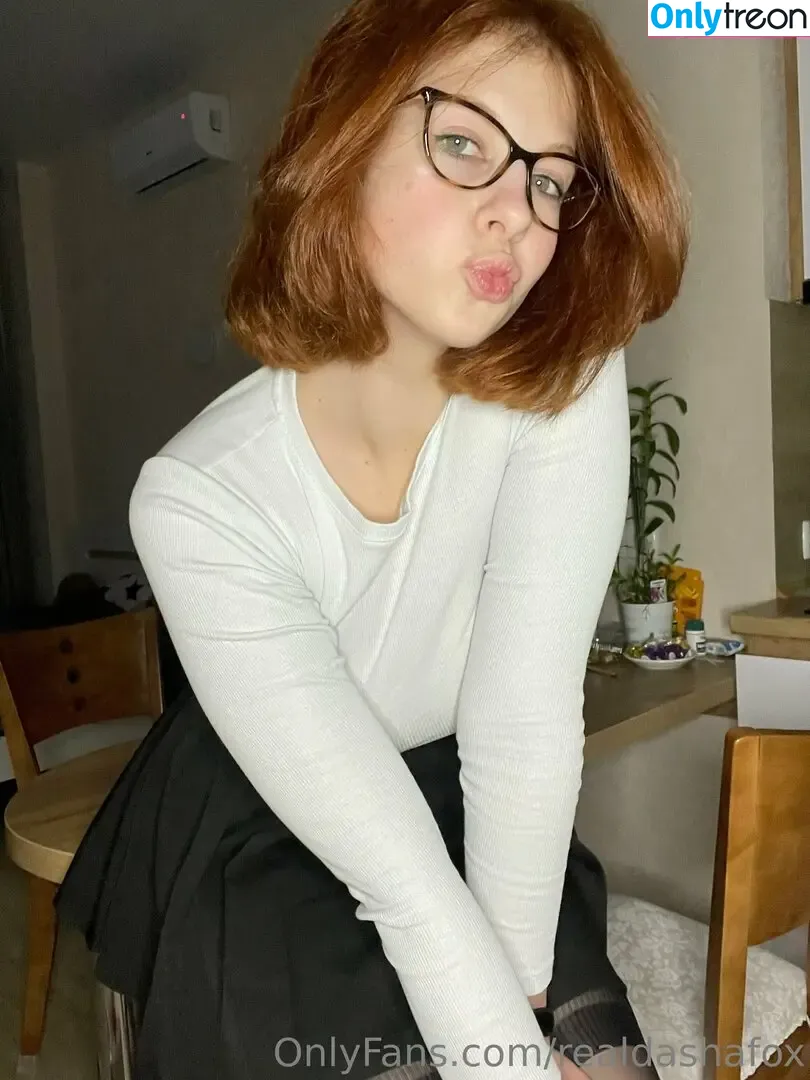 realdashafox nude photo #0068 (Dasha_fox / darealfox_)
