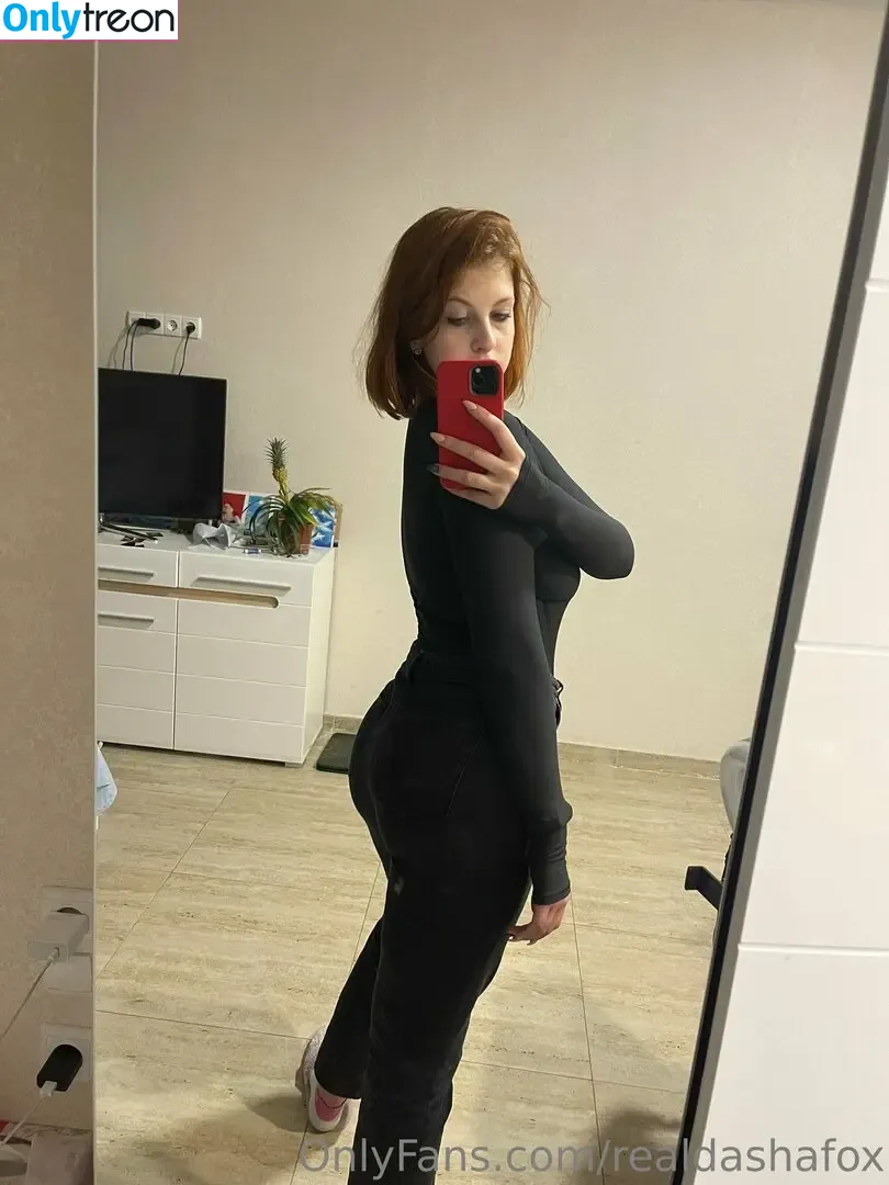 realdashafox nude photo #0094 (Dasha_fox / darealfox_)