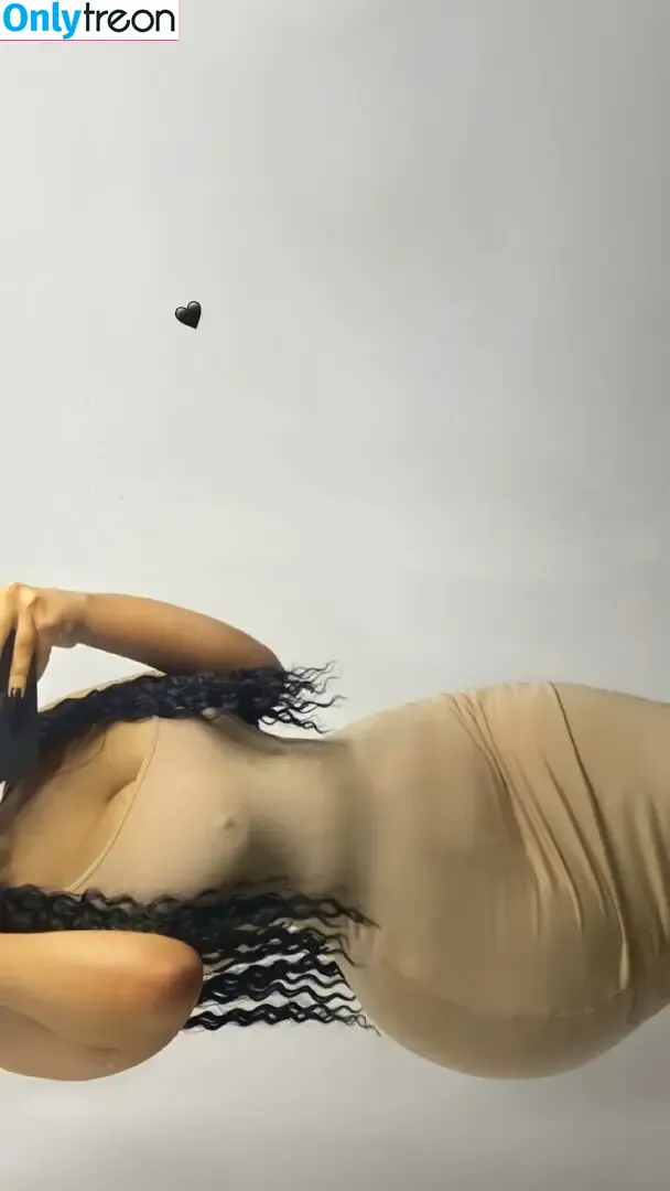 realldiaz nude photo #0001 (therealdealnani)