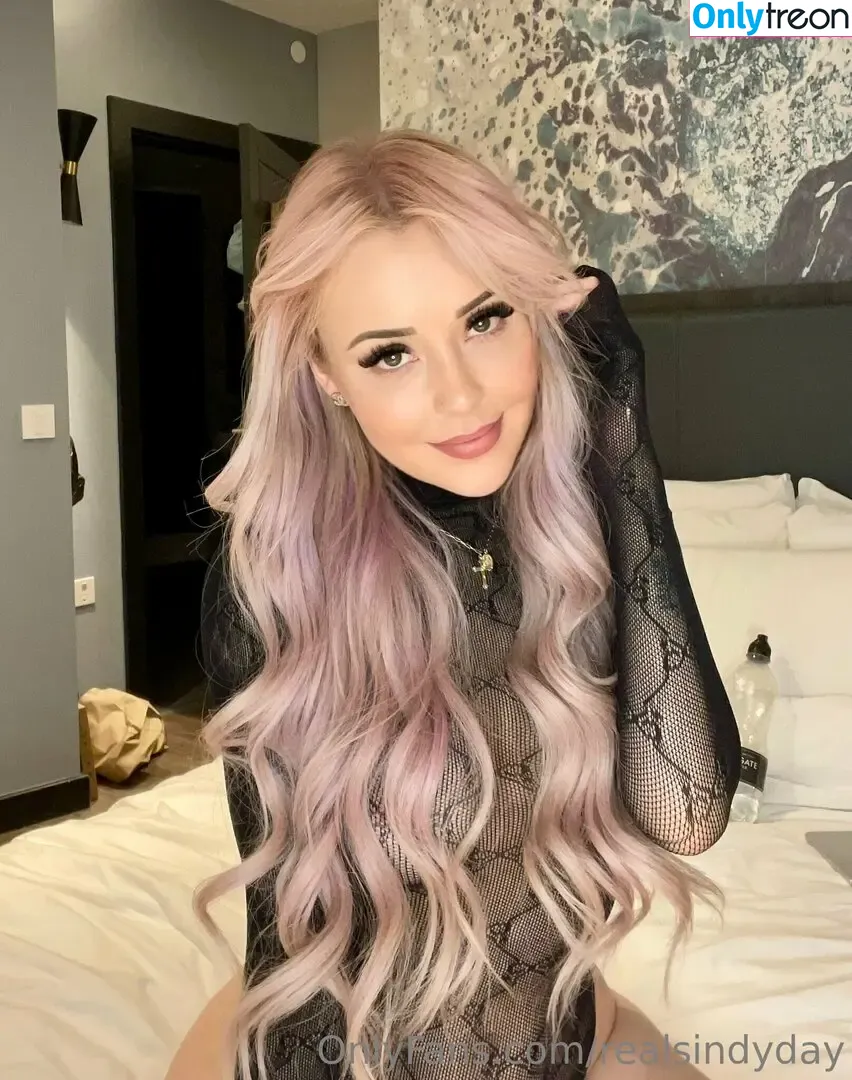 realsindyday nude photo #0193 (realsindyy)