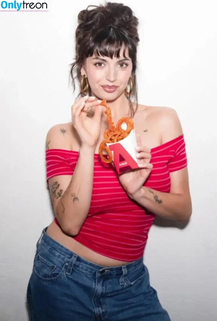 Rebecca Black nude photo #0663 (MsRebeccaBlack / rebeccasharon)