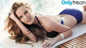 Rebecca Mader / bexmader / red head nude photo #0006