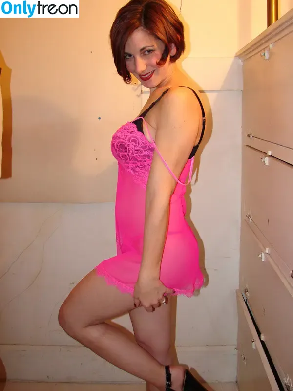 Rebecca's Office nude photo #0374 (Rebecca Dream)