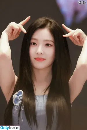 Red Velvet / Irene / renebaebae / thee_red_velvet nude photo #0261