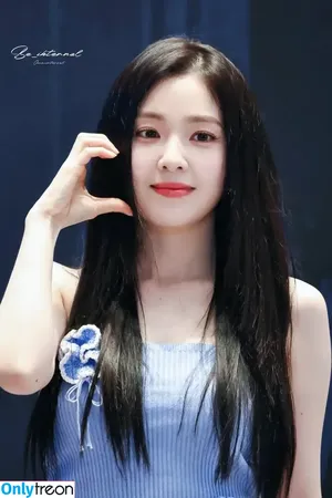 Red Velvet / Irene / renebaebae / thee_red_velvet nude photo #0267