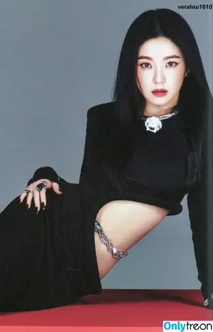 Red Velvet / Irene / renebaebae / thee_red_velvet nude photo #0285