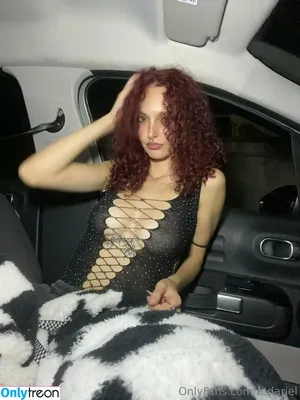 redariel / redariiel nude photo #0013
